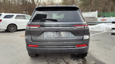 2025 Jeep GRAND CHEROKEE LAREDO