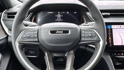 2026 Jeep Grand Cherokee Laredo Altitude