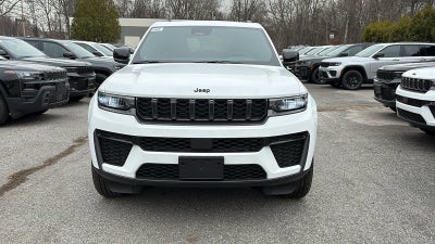 2026 Jeep Grand Cherokee Laredo Altitude