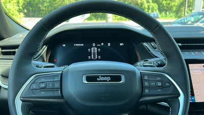 2027 Jeep Grand Cherokee Limited