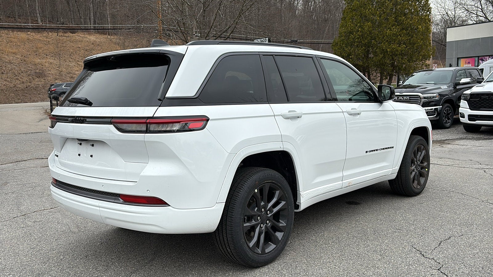 2026 Jeep Grand Cherokee Limited Reserve
