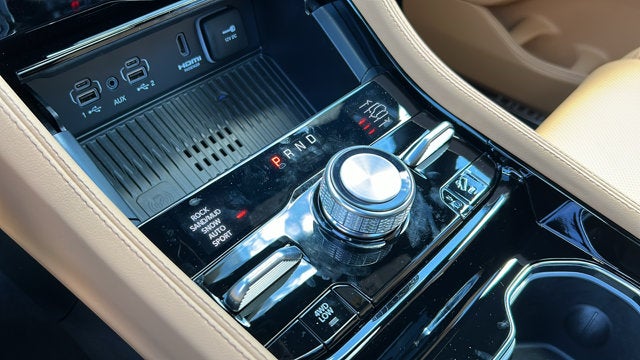 2027 Jeep Grand Cherokee Summit