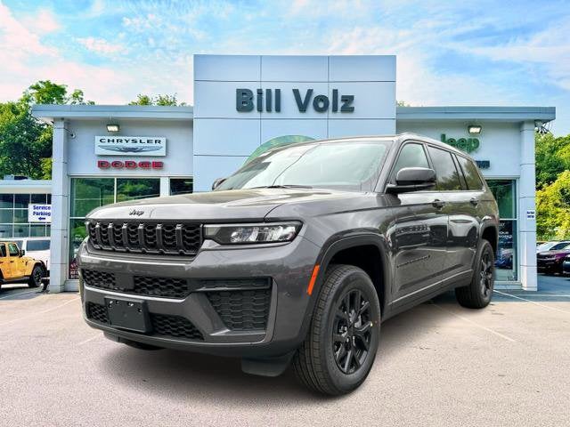 2026 Jeep Grand Cherokee L Laredo Altitude