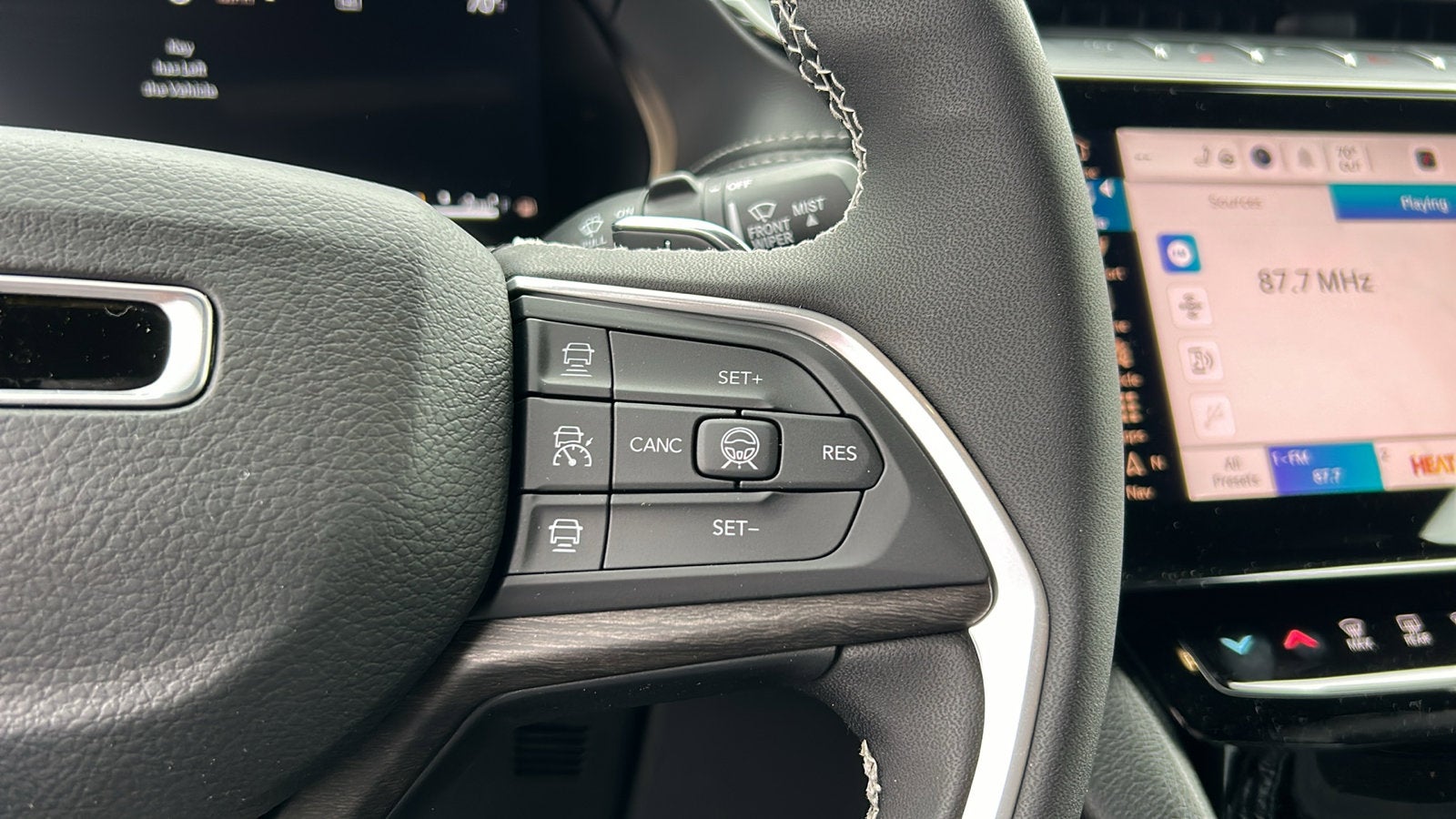 2026 Jeep Grand Cherokee L Laredo Altitude