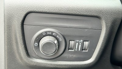 2026 Jeep Grand Cherokee L Laredo Altitude