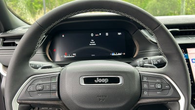 2026 Jeep Grand Cherokee L Laredo Altitude