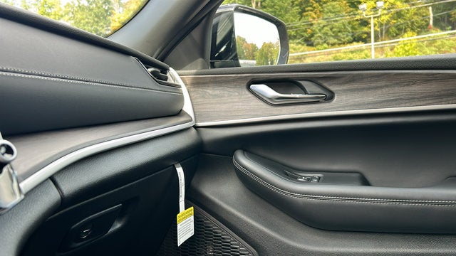 2027 Jeep Grand Cherokee L Limited