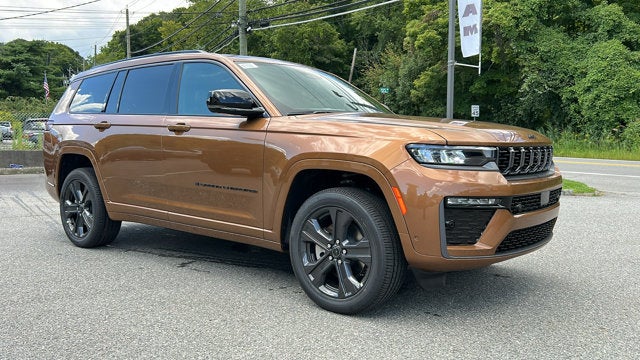 2027 Jeep Grand Cherokee L Limited Reserve