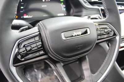 2022 Jeep Grand Cherokee 4xe Overland