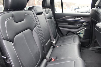 2022 Jeep Grand Cherokee 4xe Overland