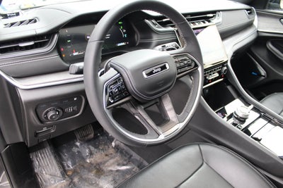 2022 Jeep Grand Cherokee 4xe Overland