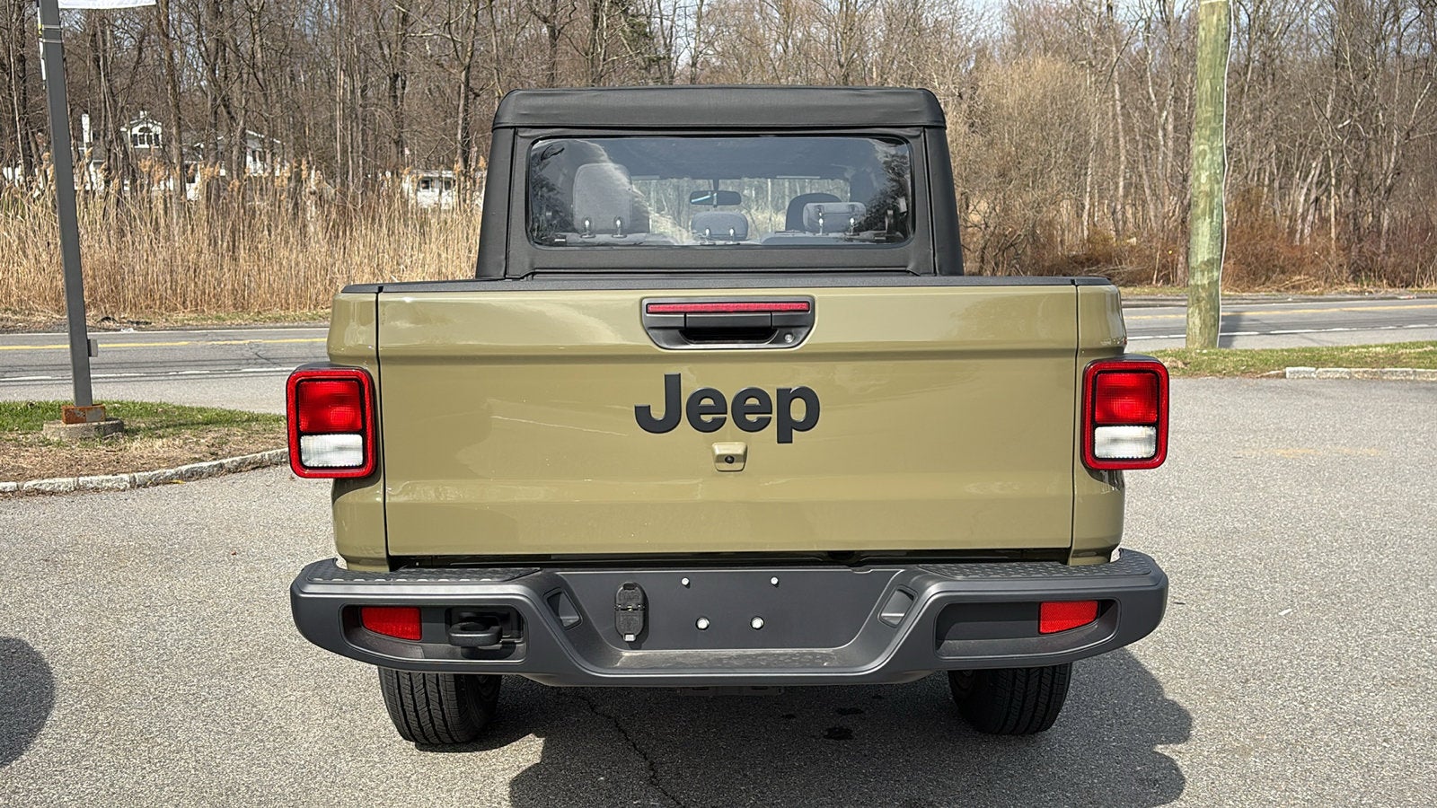 2026 Jeep Gladiator Sport