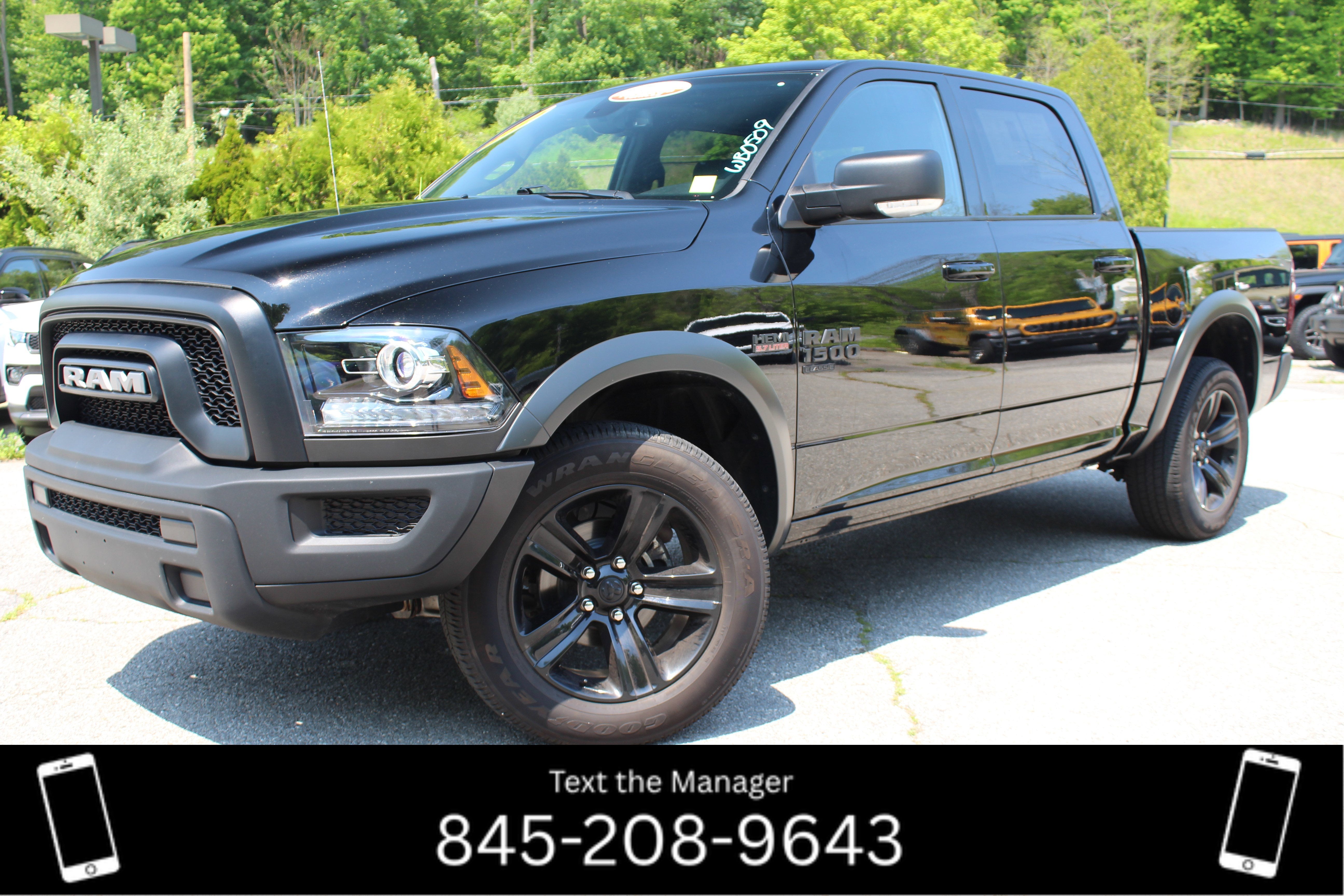 2024 RAM 1500 Classic Warlock 4x4 Crew Cab 5'7's photo