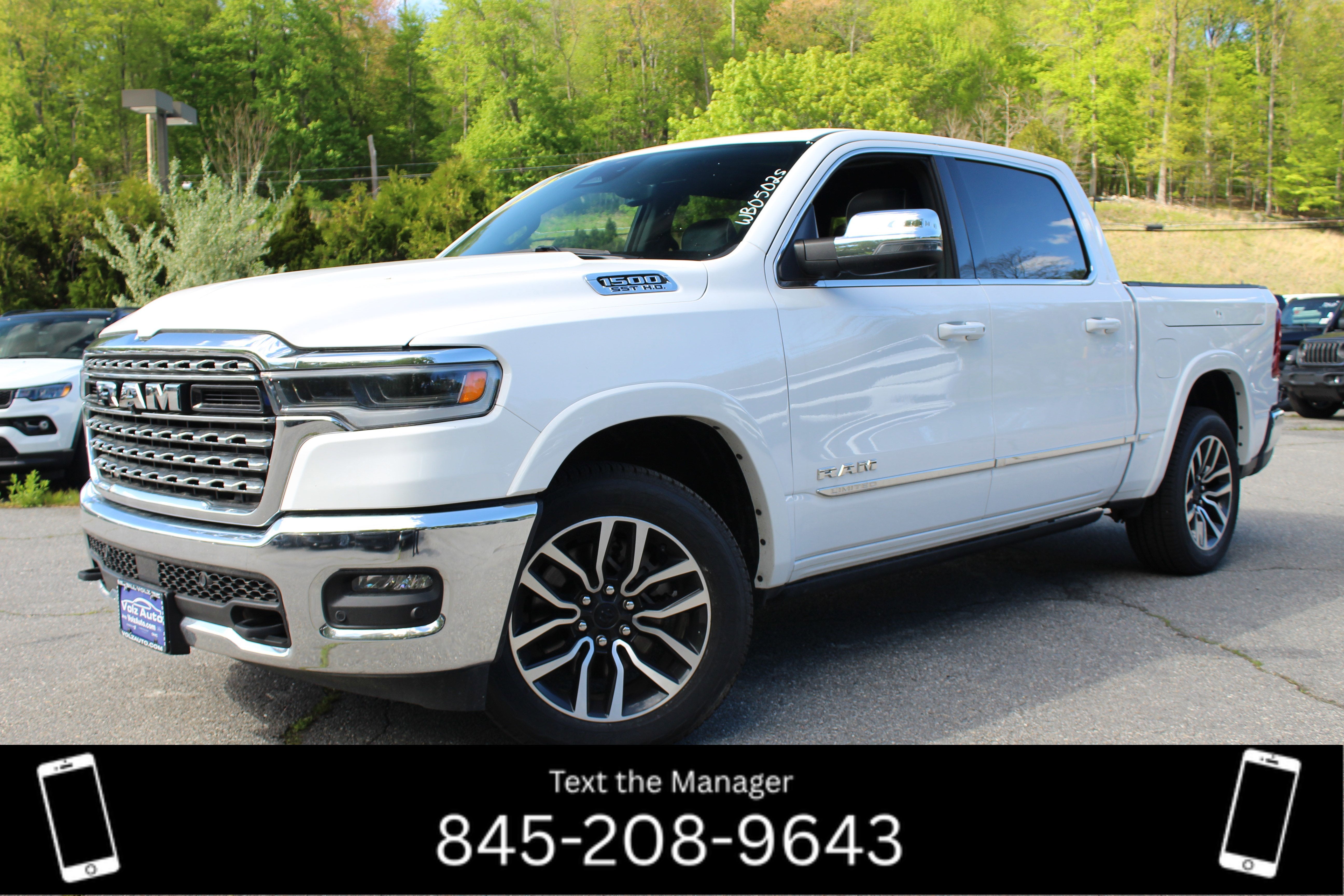 2025 RAM 1500 Limited 4x4 Crew Cab 5'7's photo