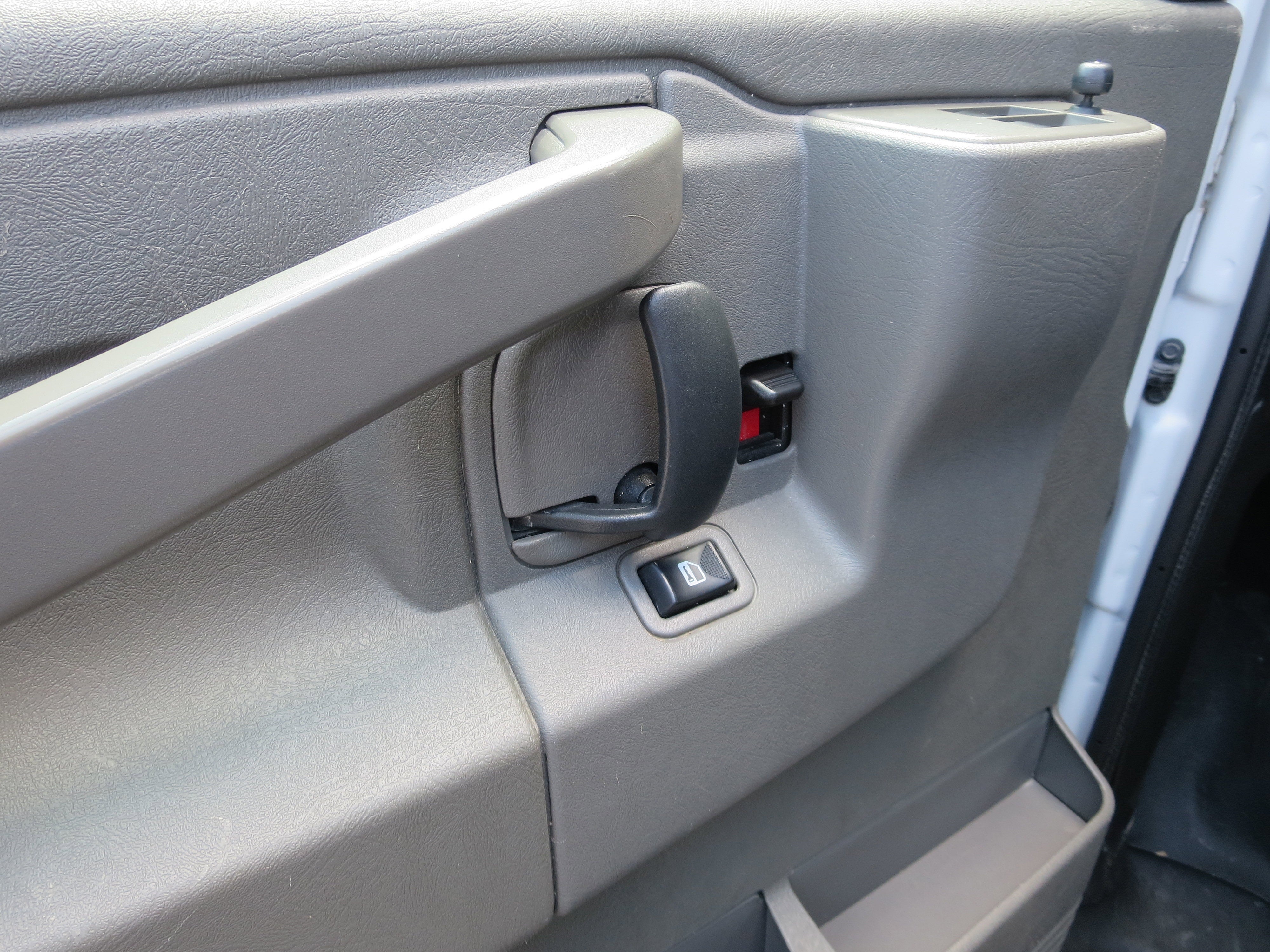 2023 GMC Savana Cargo Van 2500