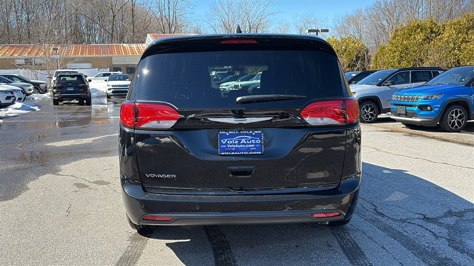 2026 Chrysler Voyager LX