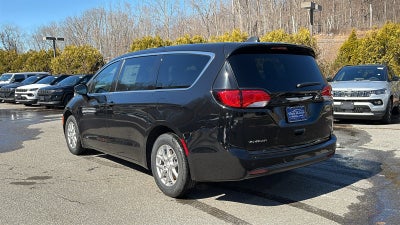 2026 Chrysler Voyager LX