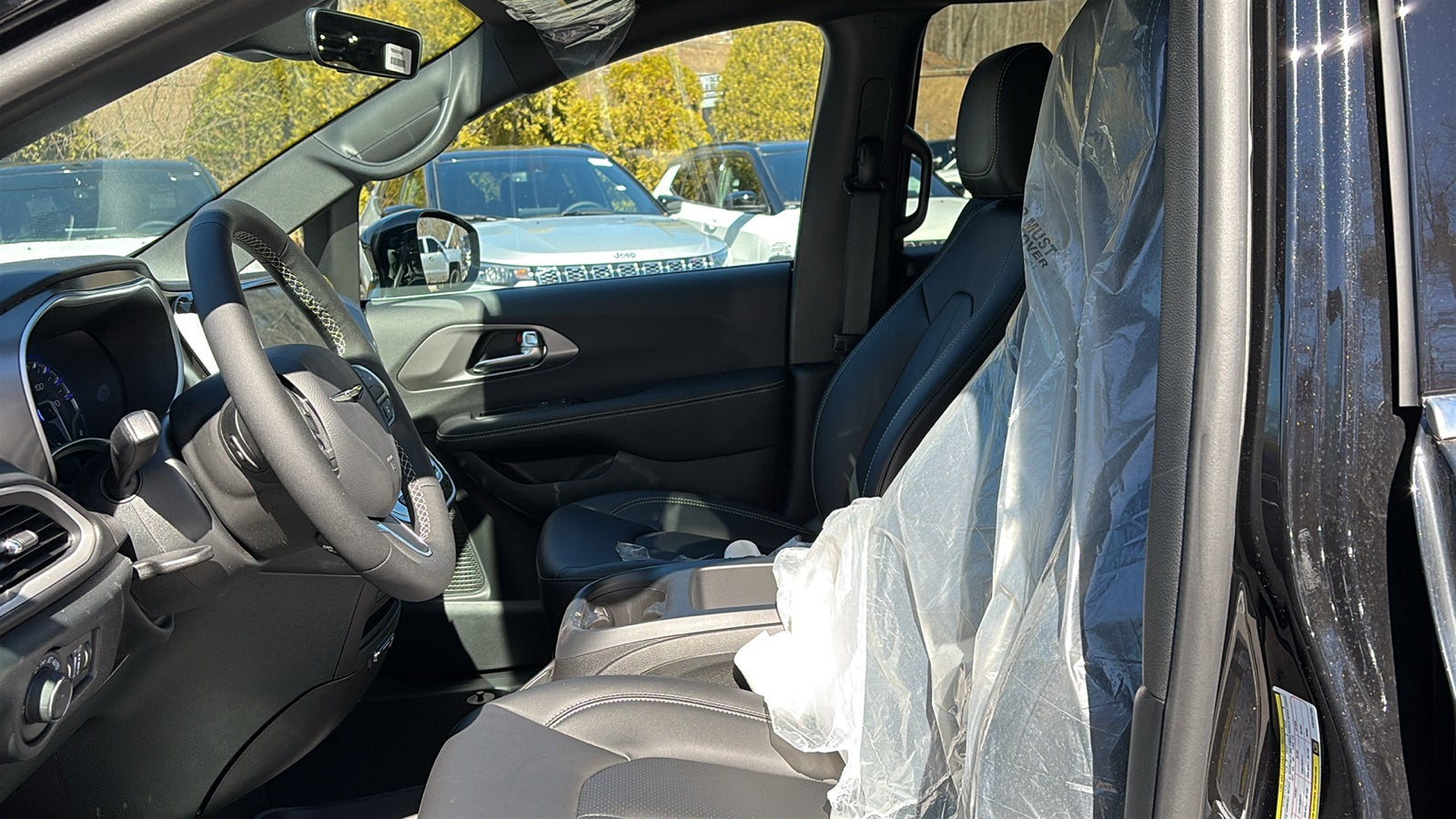 2026 Chrysler Voyager LX