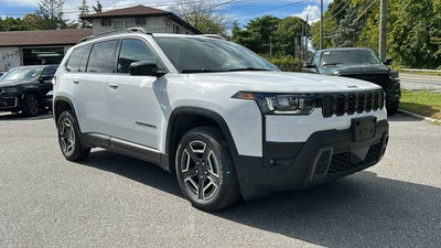 2026 Jeep Cherokee Laredo
