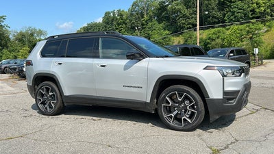 2026 Jeep Cherokee Overland