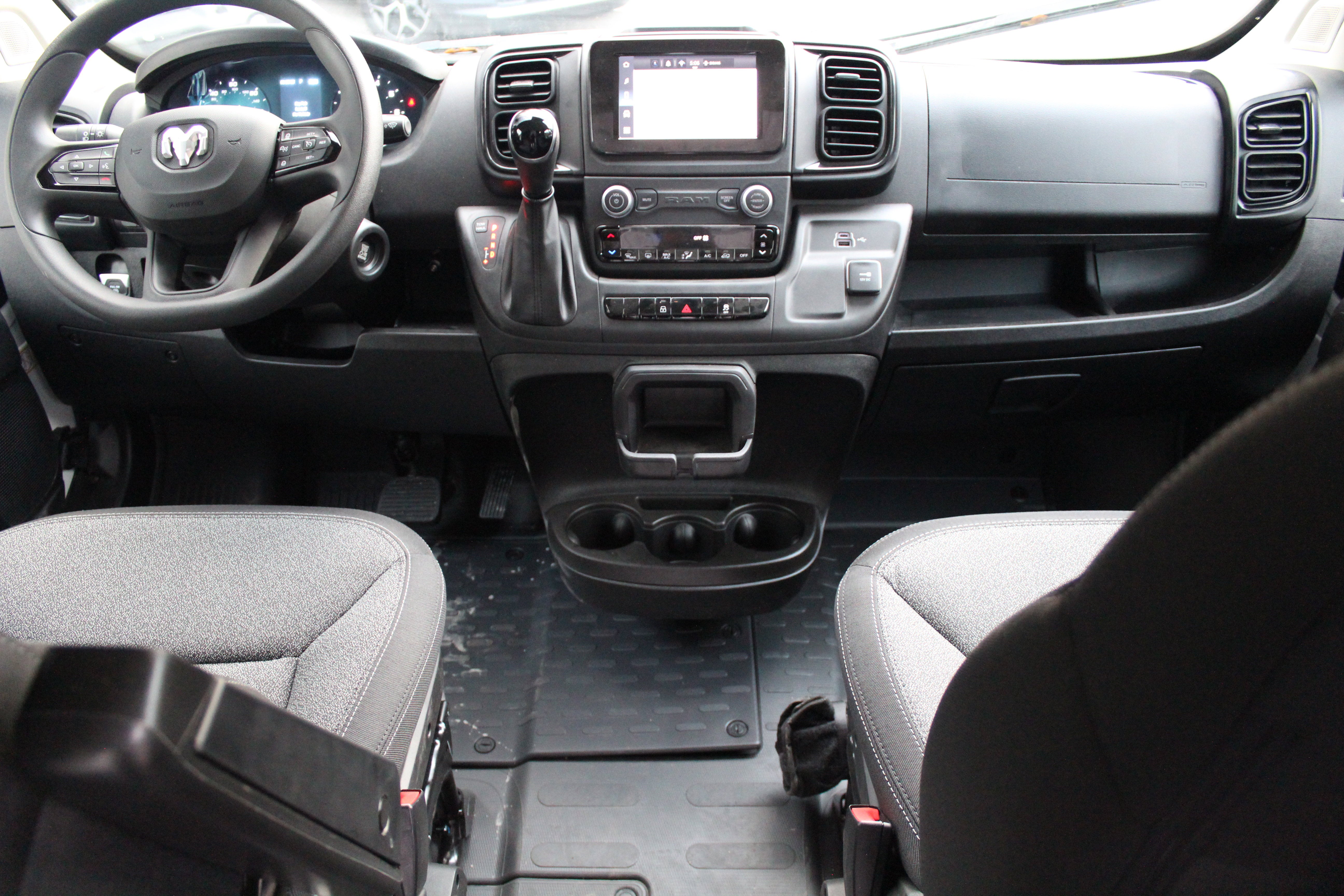 2025 RAM ProMaster Cargo Van Tradesman