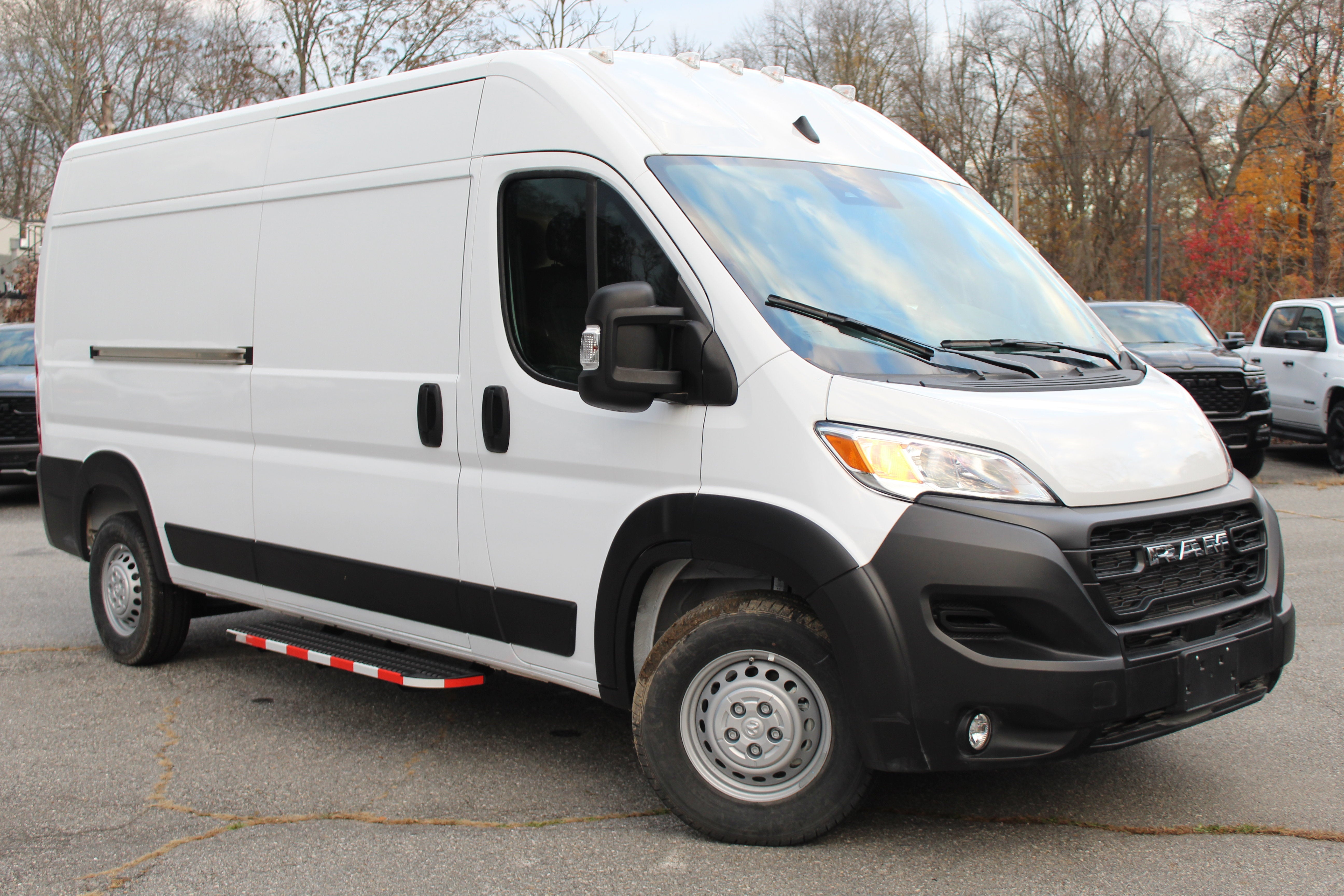 2025 RAM ProMaster Cargo Van Tradesman