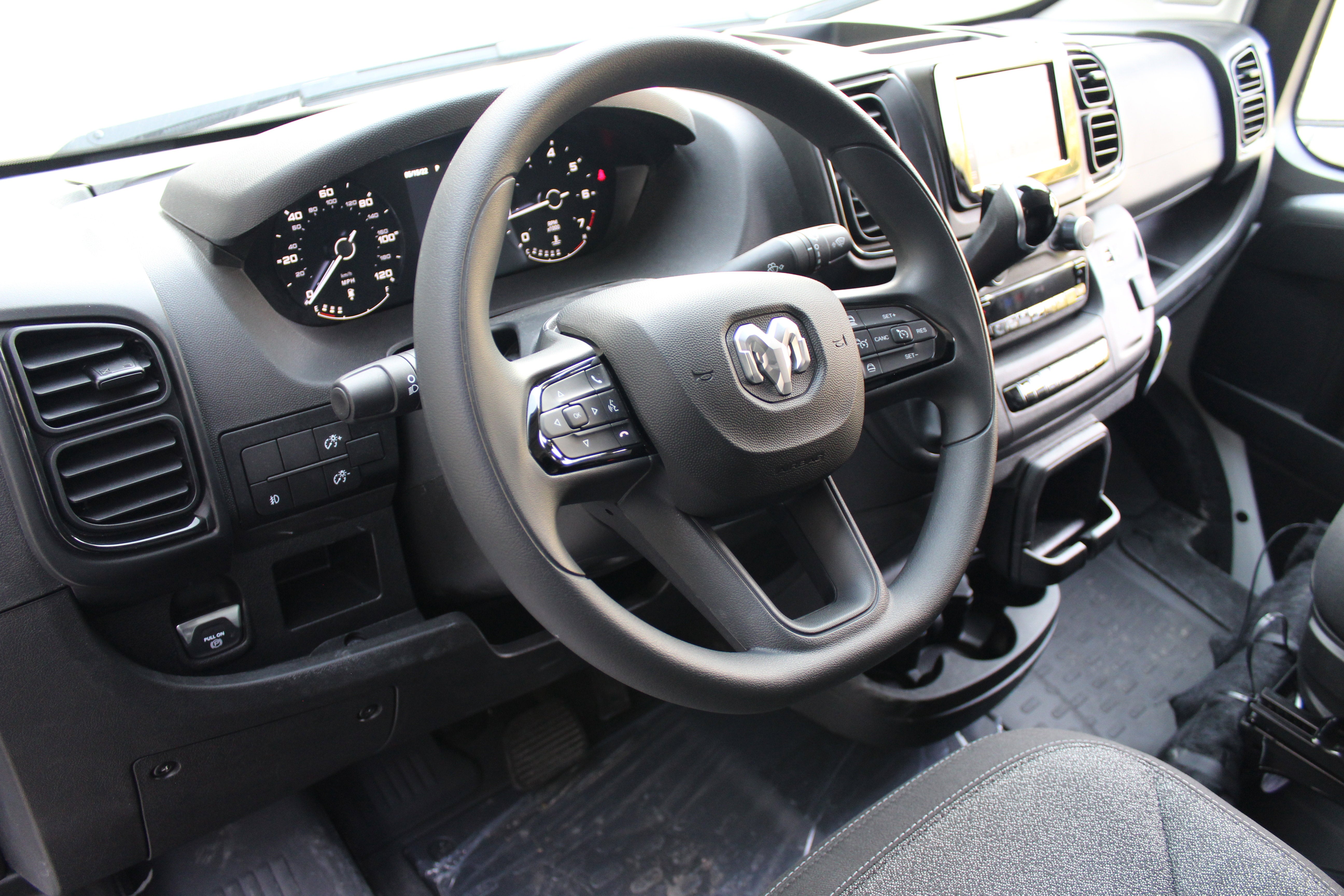 2025 RAM ProMaster Cargo Van Tradesman