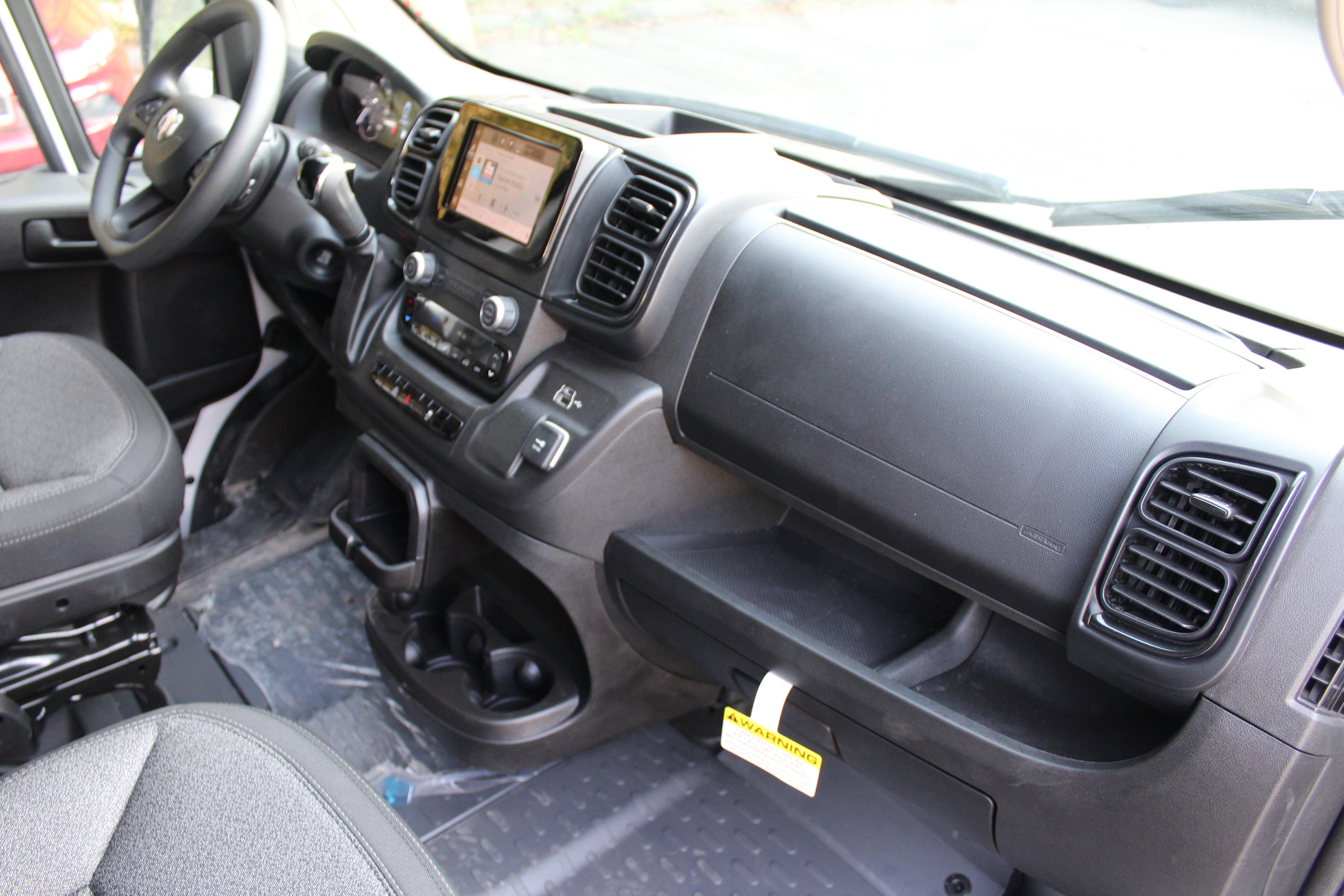 2025 RAM ProMaster Cargo Van Tradesman