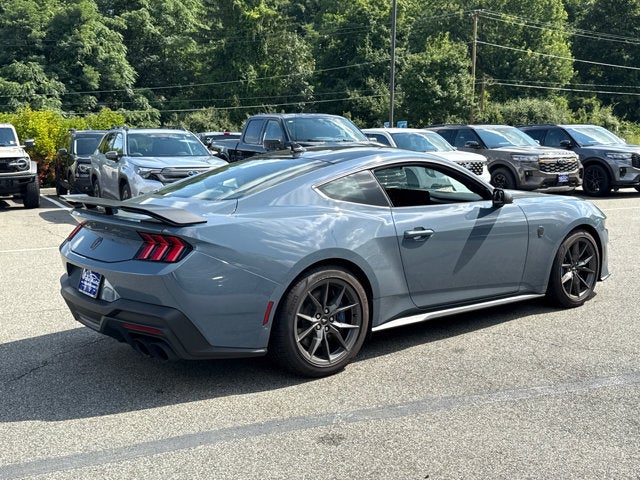 2025 Ford Mustang Dark Horse