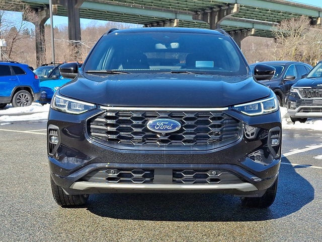 2025 Ford Escape ST-Line Elite
