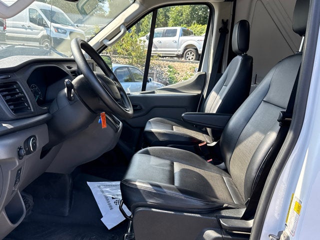2024 Ford Transit Cargo Van Base