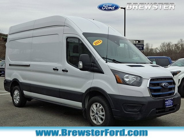 2022 Ford E-Transit Cargo Van Base