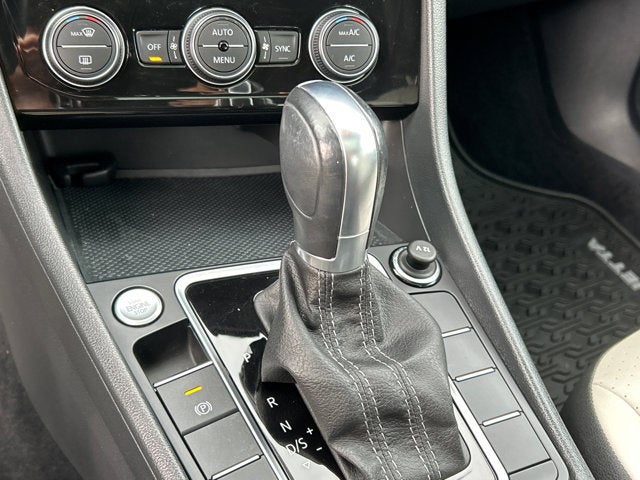 2019 Volkswagen Jetta 1.4T R-Line